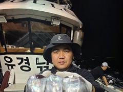2시간전 [여수,광양] <여수뉴피닉스호> 9월 12일 씨알좋은 갈치대박조황입니다. 15일(화)부터 자리여유있습니다. 010 7178 3800