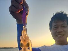 무늬팁런 씨알로 쭉~쭉 마리수로 쭉~쭉 예약가능