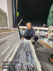 [[제주 뉴그린호(2호) 9월 28일 야간갈치 조황]]